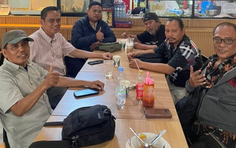 Rapat CS 08 di TIM